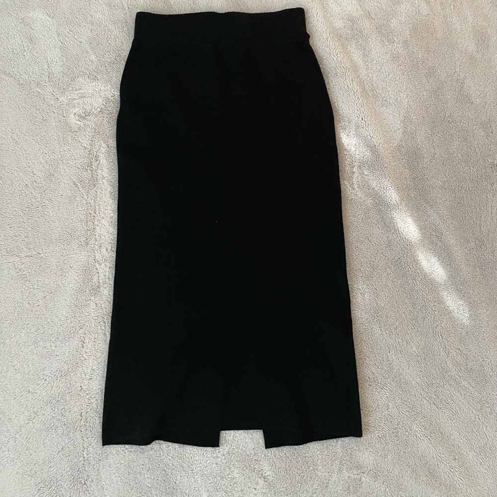 Pencil skirt